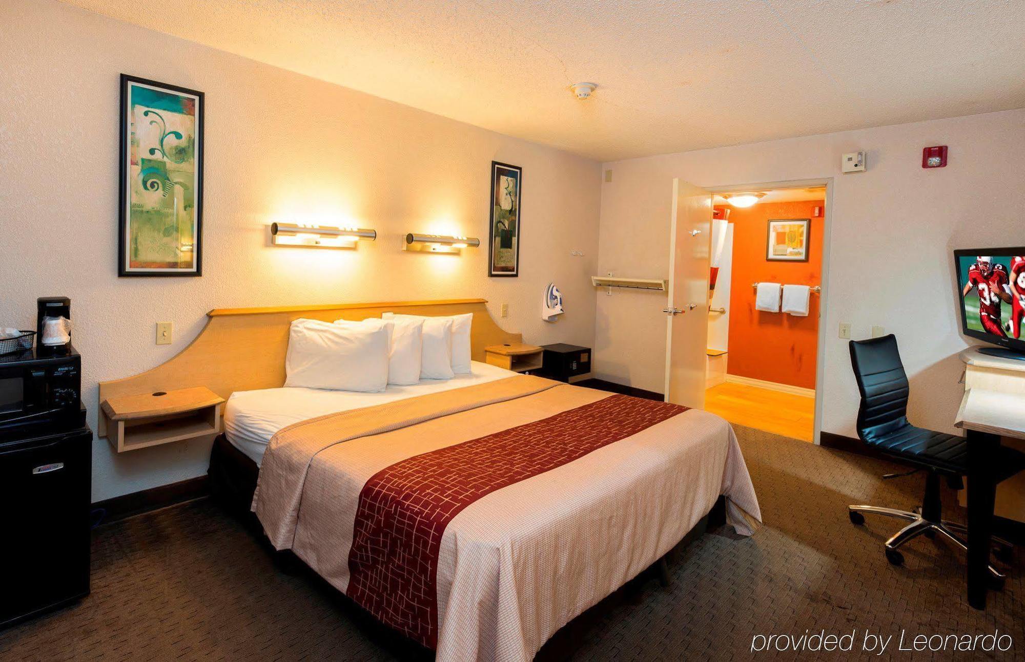 Red Roof Inn Detroit - Roseville St Clair Shores Екстер'єр фото